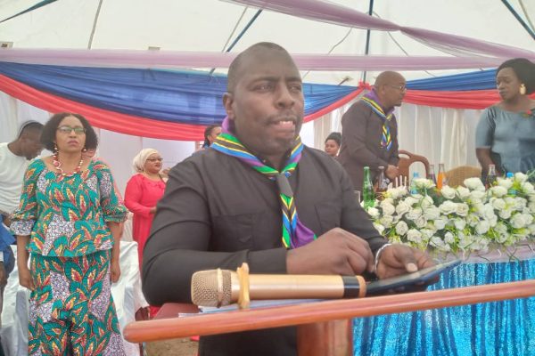 MAIPAC kusaidia kompyuta shule ya Arusha Alliance