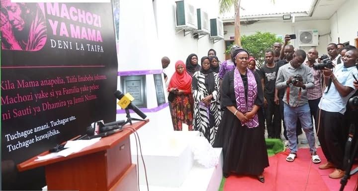 20d234d6-8529-48e5-b50f-d183b10652c9