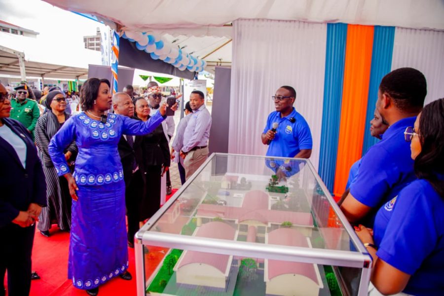 9f93060f-65da-4b4d-a094-88382480eb05-1